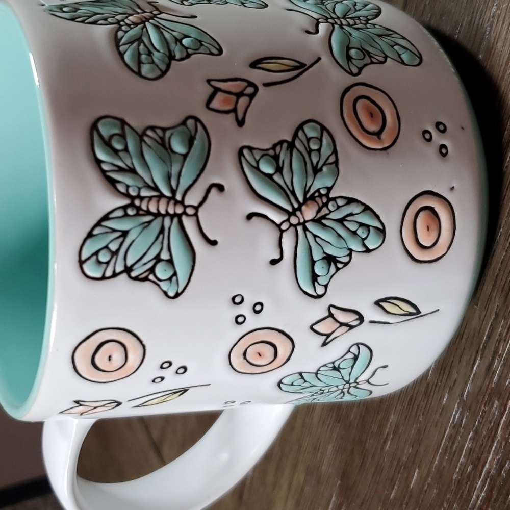 Spectrum Designz Spring Selections Butterfly Mug - Picture 3 of 9